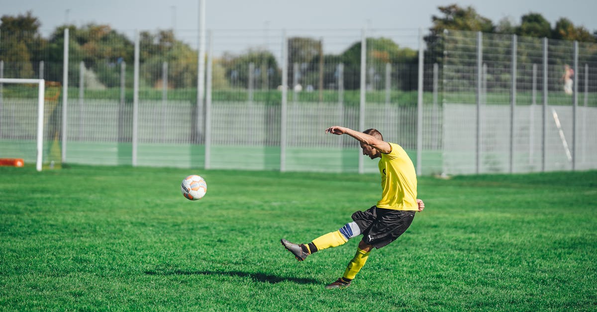 ميسي اللاعب الوحيد الذي يتفوق على هالاند: تفوق يتجاوز لغة الأهداف